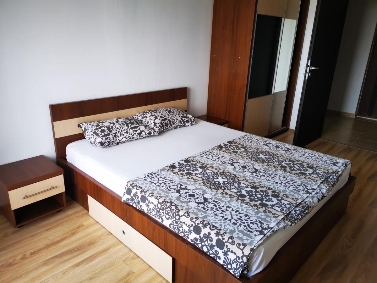 Coffee Residence 1 Bucureşti Ngoại thất bức ảnh